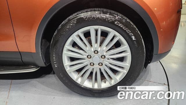 Land Rover Discovery 5 Luxury, 2018 все фото