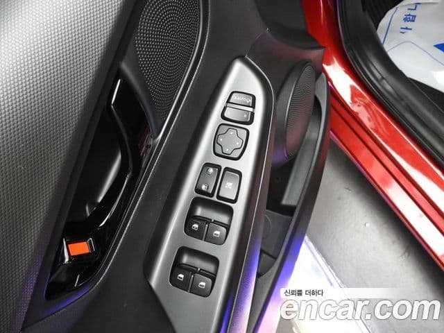 Hyundai Kona Premium, 2018 17