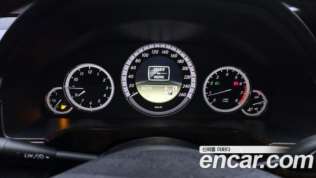Mercedes-Benz E-класс W212 E200 CGI, 2012 8