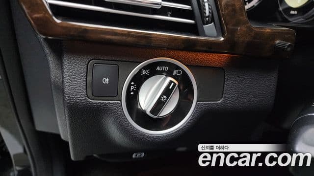 Mercedes-Benz E-класс W212 E200 CGI, 2012 17