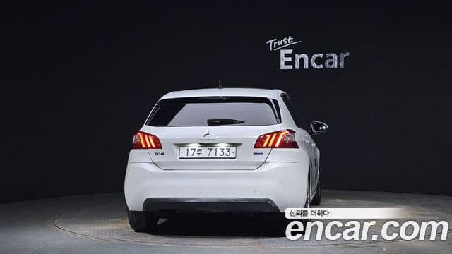 Peugeot 308 2세대 2.0 BlueHDi Active, 2014 4