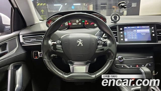 Peugeot 308 2세대 2.0 BlueHDi Active, 2014 13