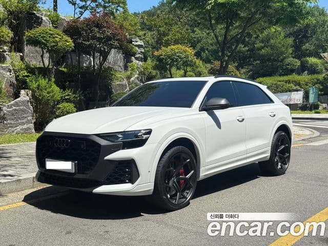 Audi RSQ8 (4M) 4.0 TFSI Quattro performance, 2025 1