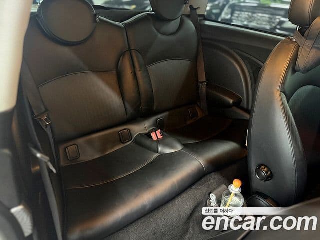 Mini Cooper S 2세대, 2010 19