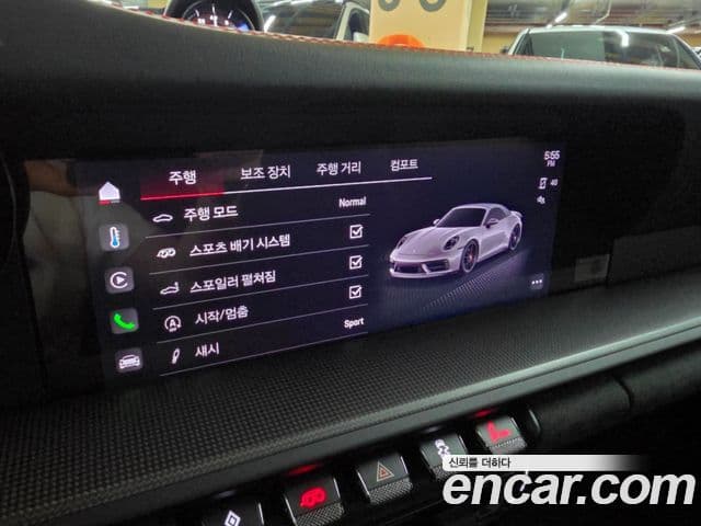 Porsche 911 (992) Carrera 4 GTS кабриолет, 2024 16