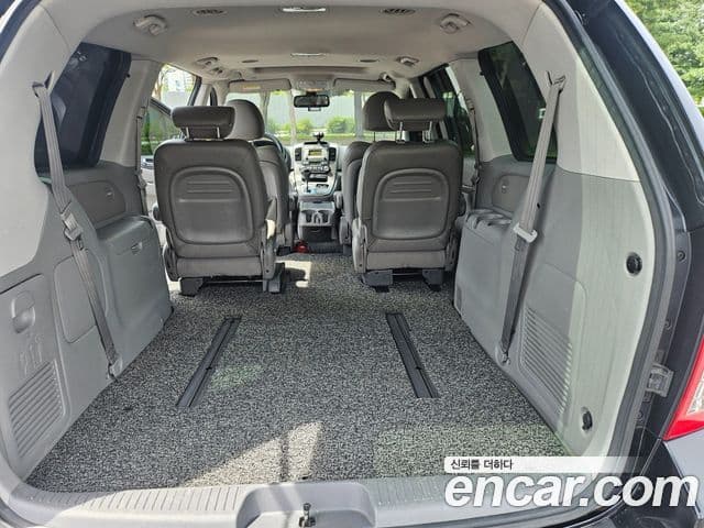 Kia Carnival R Premium, 2013 2