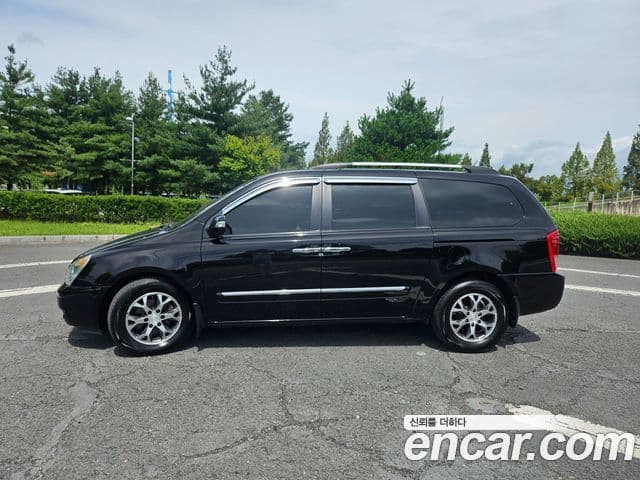 Kia Carnival R Premium, 2013 6