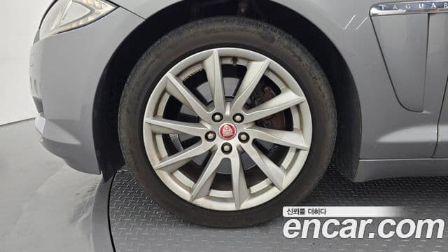 Jaguar New XF X250, 2013 все фото