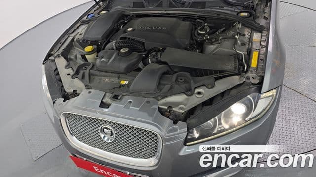 Jaguar New XF X250, 2013 6