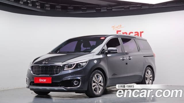 Kia All New Carnival Prestige, 2015 1