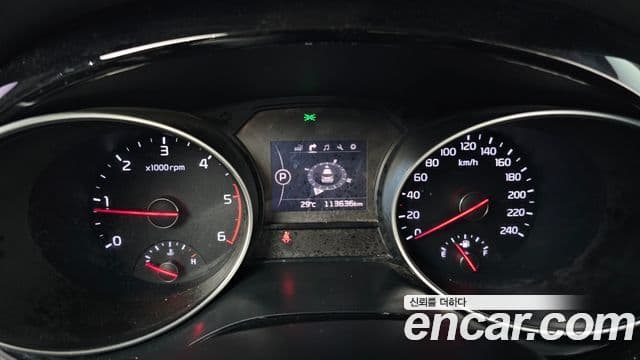 Kia All New Carnival Prestige, 2015 8