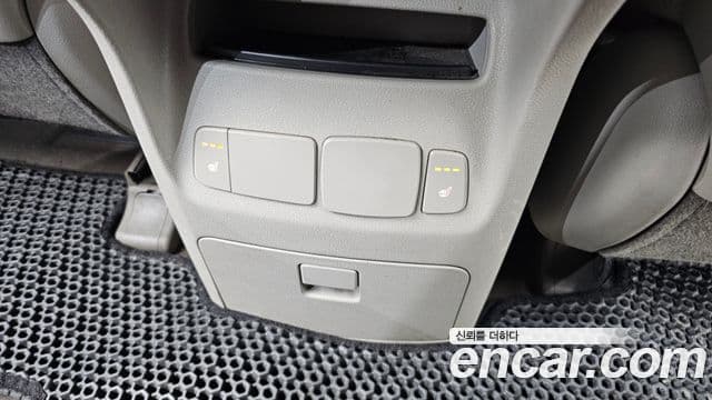 Kia All New Carnival Prestige, 2015 18