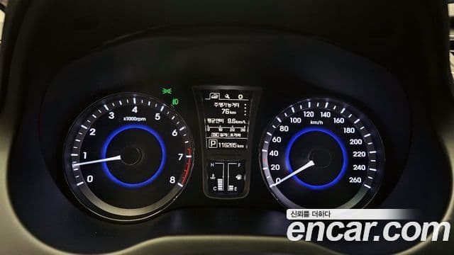 Hyundai Grandeur HG Modern, 2016 8