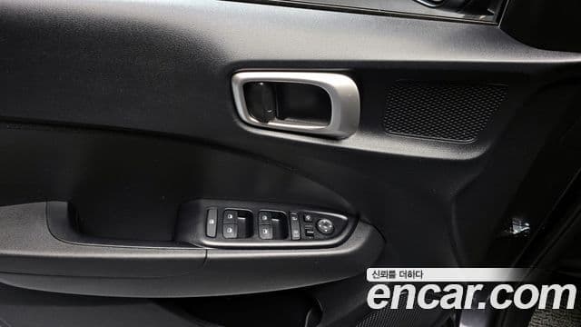 Hyundai Venue Modern, 2021 18