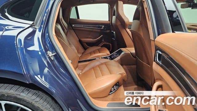 Porsche Panamera (971) 4.0 GTS, 2021 12