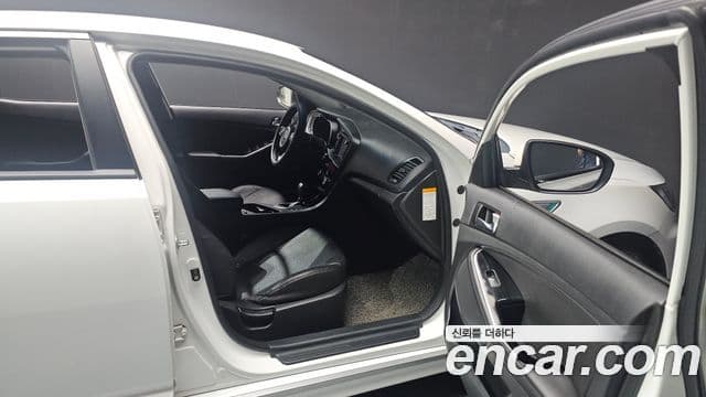 Kia K5 гибрид Luxury, 2014 11