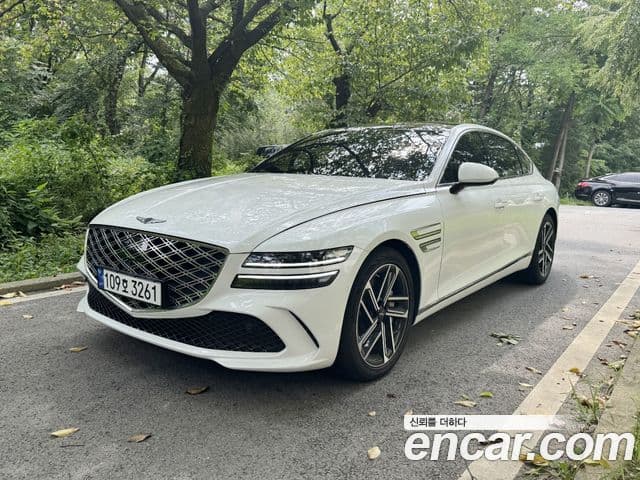 Genesis G80 (RG3) бензин 2.5 турбо AWD, 2025 1