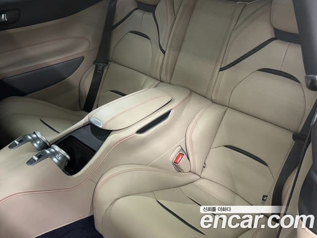 Ferrari GTC4 루쏘, 2018 9