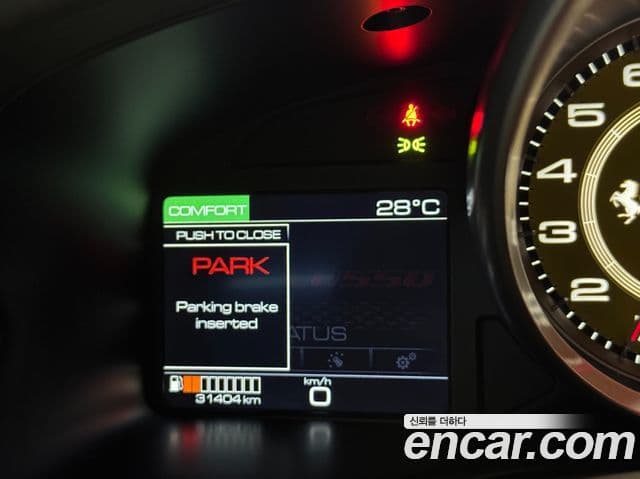 Ferrari GTC4 루쏘, 2018 14