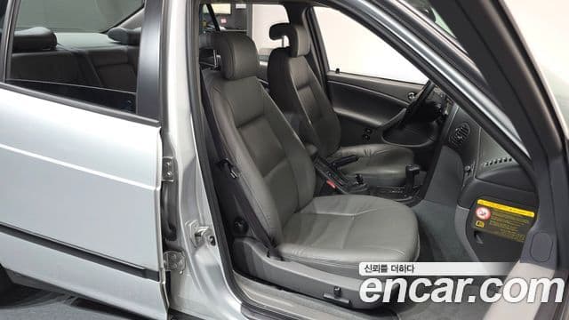 사브 9-5 1세대 2.0T Linear, 2004 10