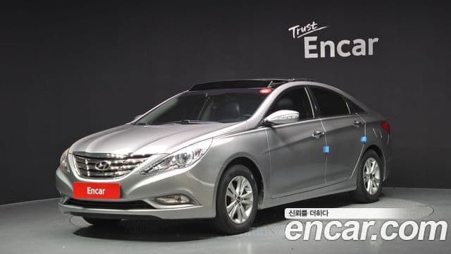Hyundai YF Sonata LPI top, 2011 1