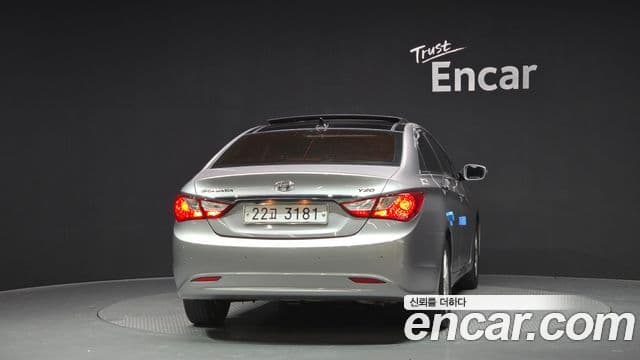 Hyundai YF Sonata LPI top, 2011 4