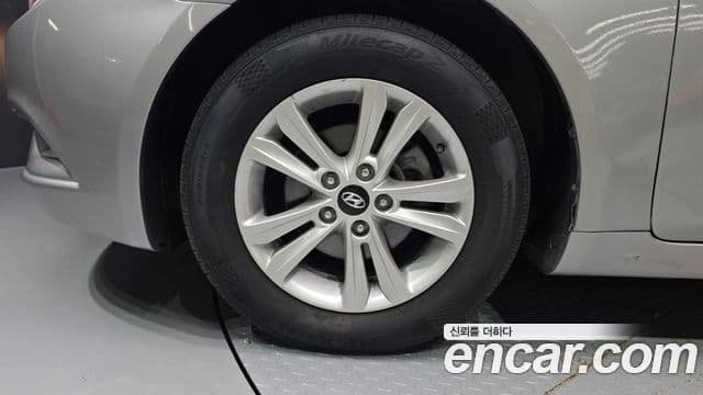 Hyundai YF Sonata LPI top, 2011 все фото