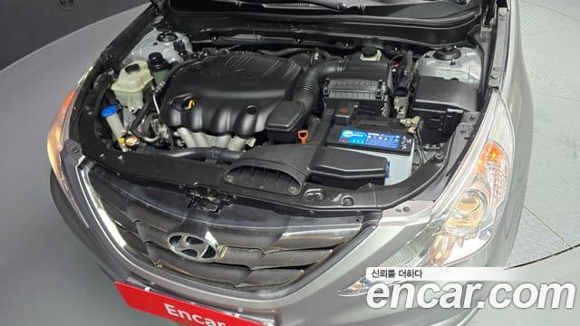 Hyundai YF Sonata LPI top, 2011 6