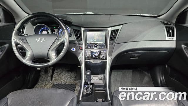 Hyundai YF Sonata LPI top, 2011 7