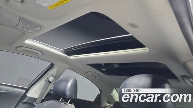 Hyundai YF Sonata LPI top, 2011 17