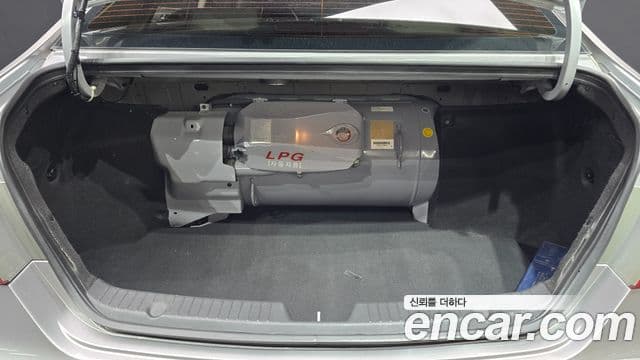 Hyundai YF Sonata LPI top, 2011 20