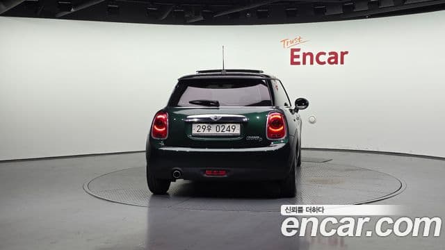 Mini Cooper D 3세대, 2016 4