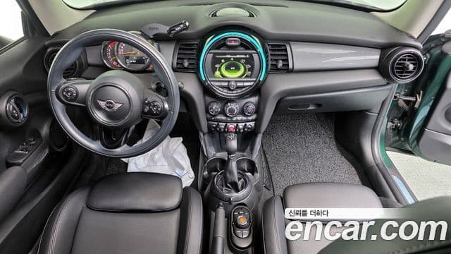 Mini Cooper D 3세대, 2016 7