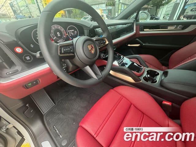 Porsche Cayenne (PO536) 3.0 купе, 2025 6