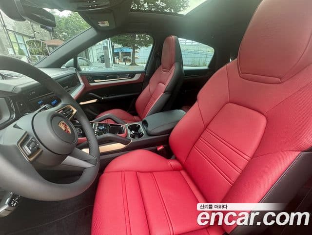 Porsche Cayenne (PO536) 3.0 купе, 2025 10