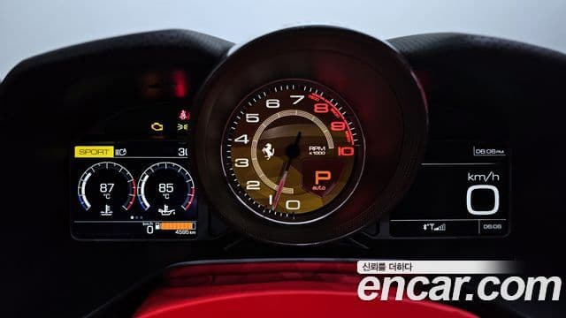 Ferrari 포르토피노 M 3.9 V8, 2023 8