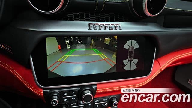 Ferrari 포르토피노 M 3.9 V8, 2023 16