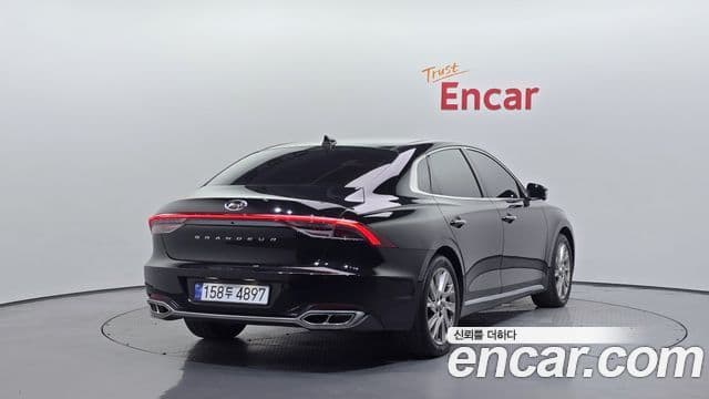 Hyundai The / новый New Grandeur IG гибрид Calligraphy, 2022 2