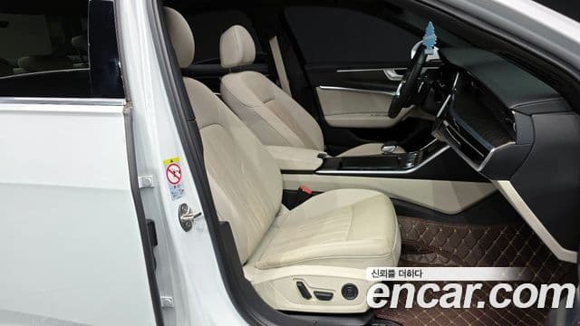 Audi A6 (C8) Premium, 2023 11