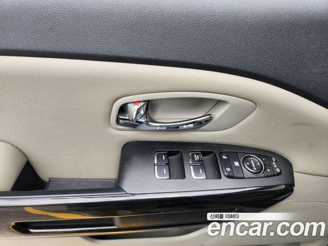 Kia The / новый New Carnival Prestige, 2019 13