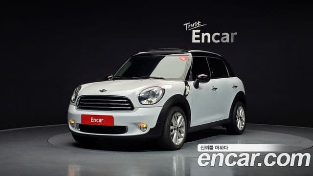 Mini Cooper Countryman 1세대, 2011 1