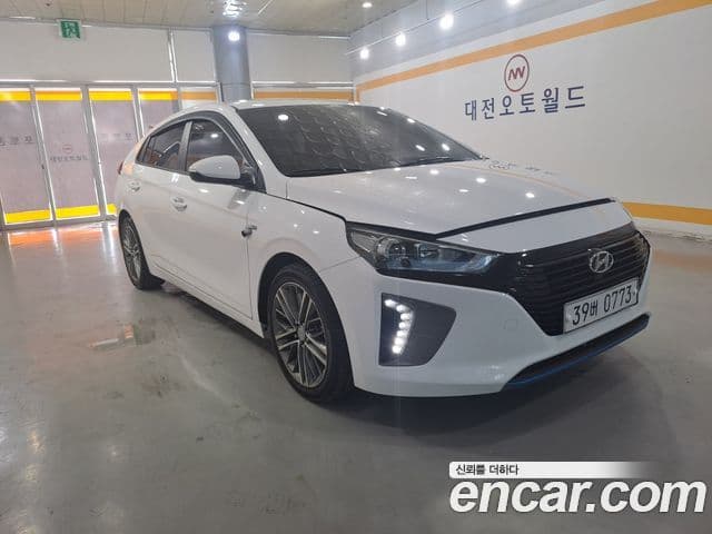 Hyundai Ioniq гибрид, 2016 2