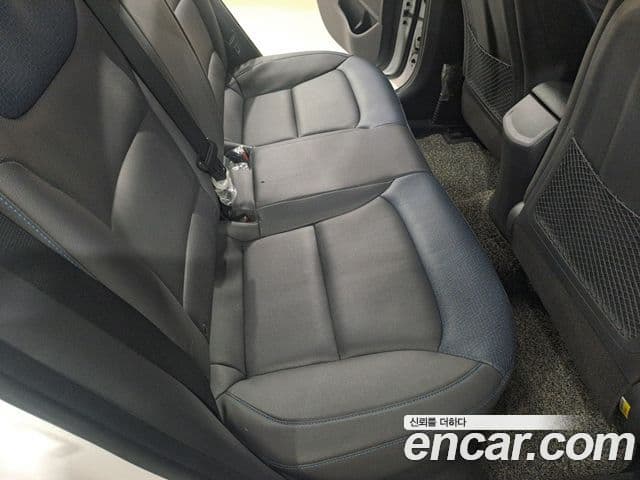 Hyundai Ioniq гибрид, 2016 14