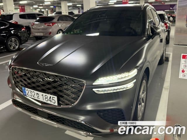 Genesis GV70, 2025 1