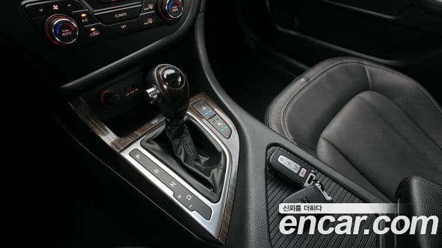 Kia K5 Noblesse, 2011 9