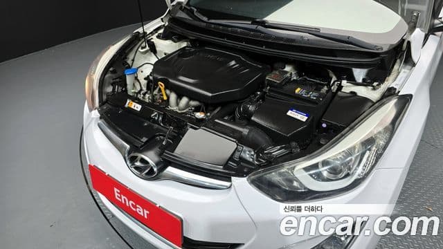 Hyundai The / новый New Avante Style, 2014 6