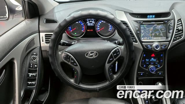 Hyundai The / новый New Avante Style, 2014 14
