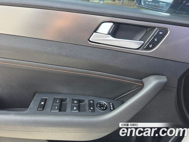 Hyundai LF Sonata Exclusive, 2016 16