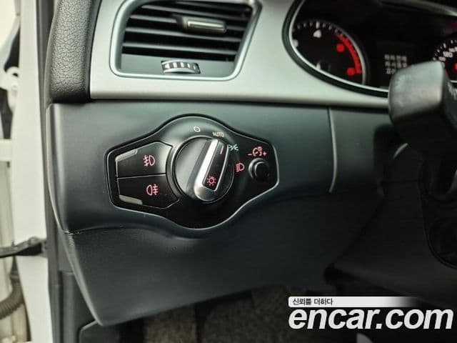 Audi New A4 B8, 2015 18