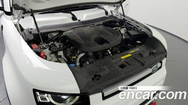 Land Rover Defender (L663) 110 D300 HSE, 2023 6